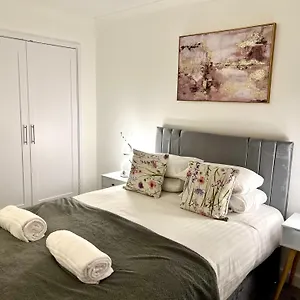  Apartment Kiwi Tree Serviced